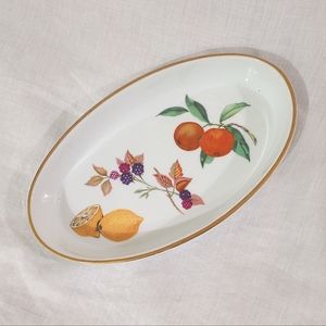Royal Worcester Evesham Gold Porcelain Oval Baker